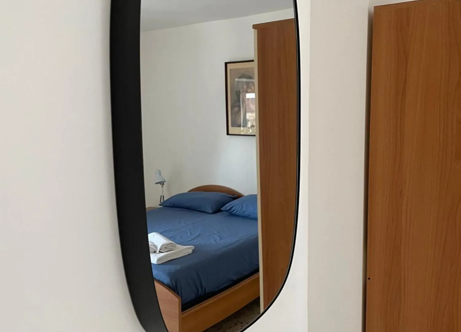 Lorenzo'S House Catania City Centre - Comfortable Large Apartment With 2 Bedrooms And 2 Baths, Close To Trains, Metro And Bus Station 0*,  Italien